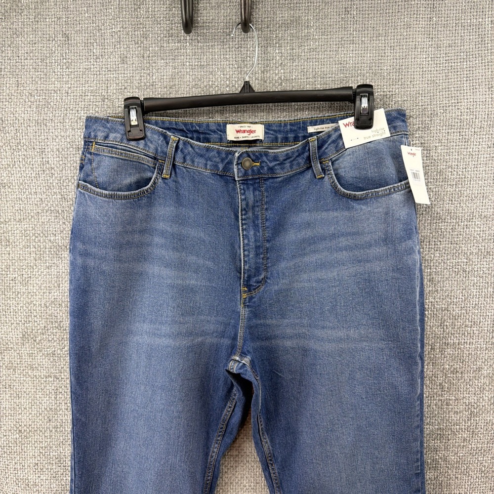 Wrangler True Straight High Rise Denim Jeans Women's‎ Size 18 x 32 (Fits 18x31)